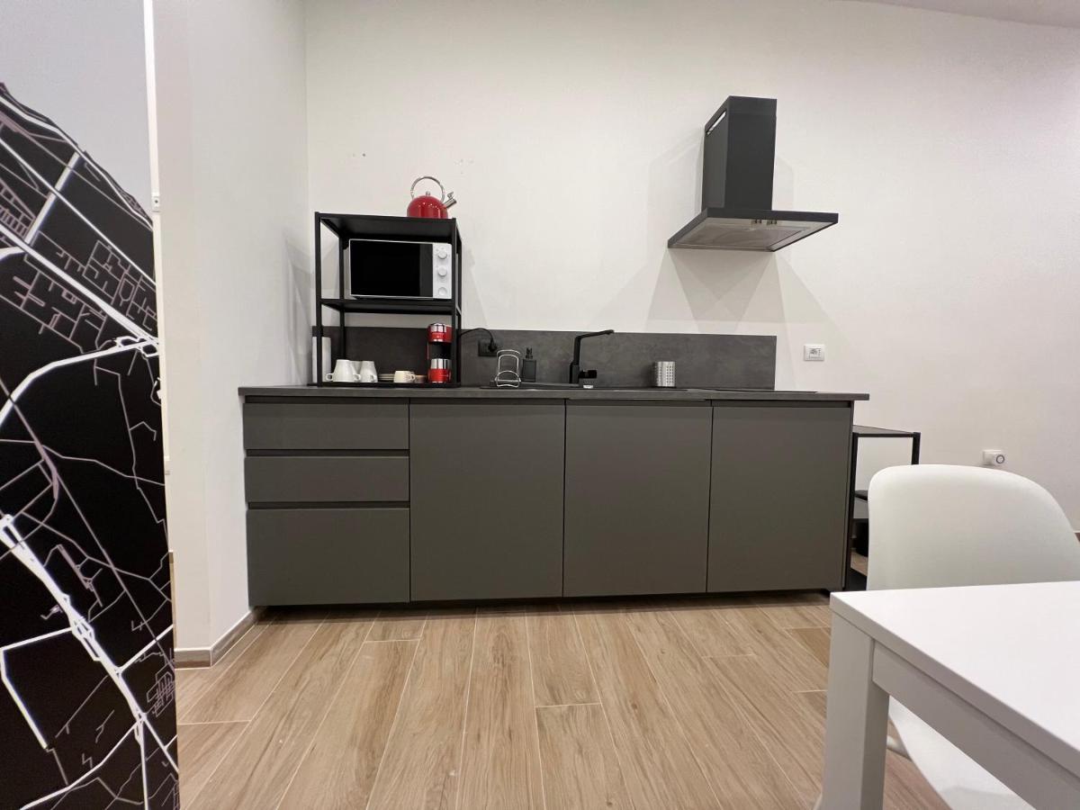 Citywise Vittorio - Independent Apartment Near Bari Central Station Εξωτερικό φωτογραφία