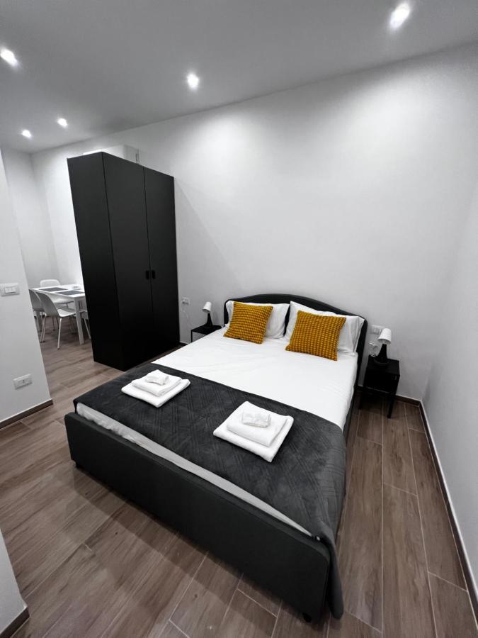Citywise Vittorio - Independent Apartment Near Bari Central Station Εξωτερικό φωτογραφία